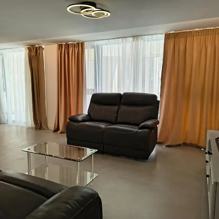 Blue Wave Apartment *